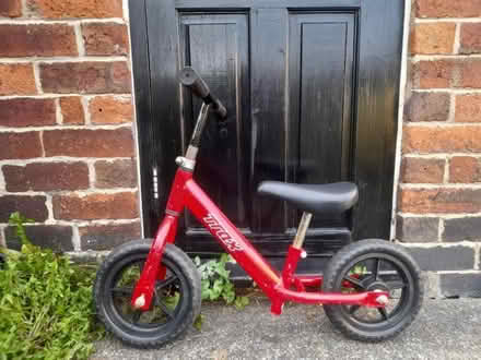 Photo of free Small balance bike for age 1-3 (Malin Bridge S6) #1