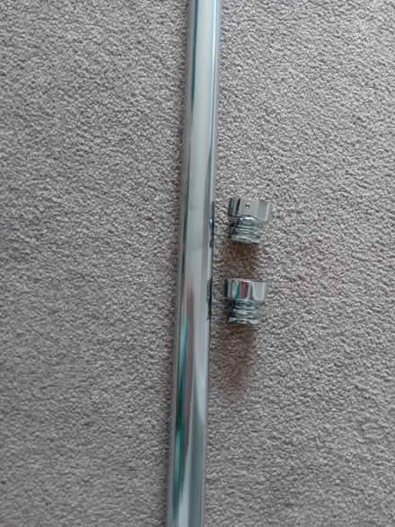 Photo of free Extendable curtains pole, rings and brackets (Rhiwbina CF14) #2