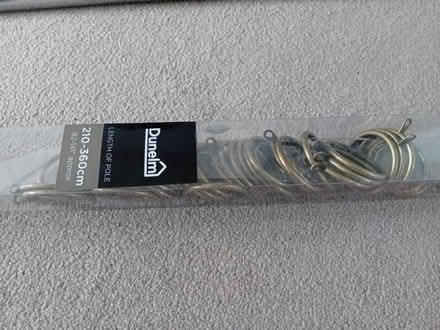 Photo of free Extendable curtains pole, rings and brackets (Rhiwbina CF14) #3