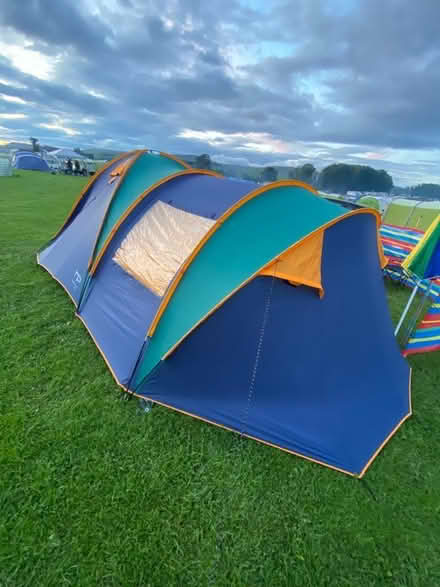Photo of free 6 men tent (BD10 Eccleshill) #2