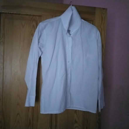 Photo of free girls white long sleeve school shirt (Marton Bank FY3) #2