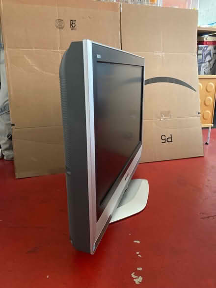 Photo of free 32" Television (Hollywood) #1
