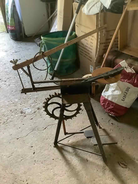 Photo of free treadle jig saw (sidlesham) #2