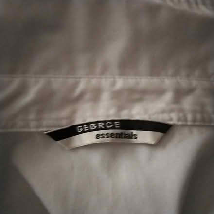 Photo of free ladies white long sleeve shirt (Marton Bank FY3) #2