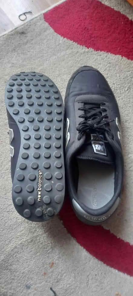 Photo of free New Balance snickers (Parkhead EH11) #2
