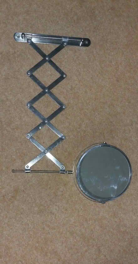 Photo of free Extendable mirror (Weston, Bath) #1