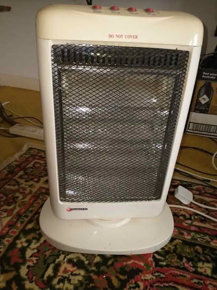 Photo of free Halogen heater 400w (Bearsted ME14) #2
