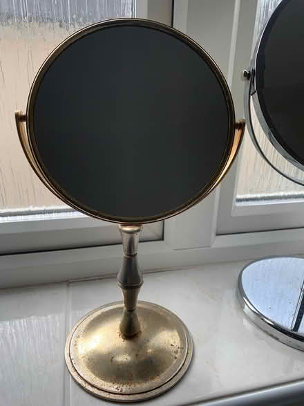 Photo of free Mirror plus magnifying (CV34 Emscote) #2