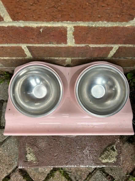 Photo of free Pink dog bowls (HX7 Mytholmroyd) #1