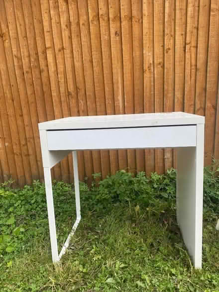 Photo of free Small desk (Littlemore OX4) #3