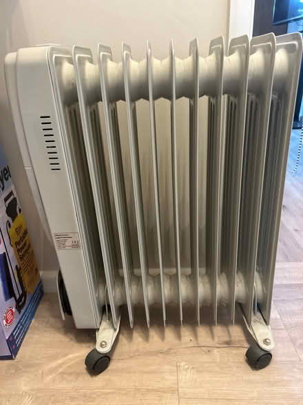 Photo of free FAULTY Electric oil Heater (GU27) #1