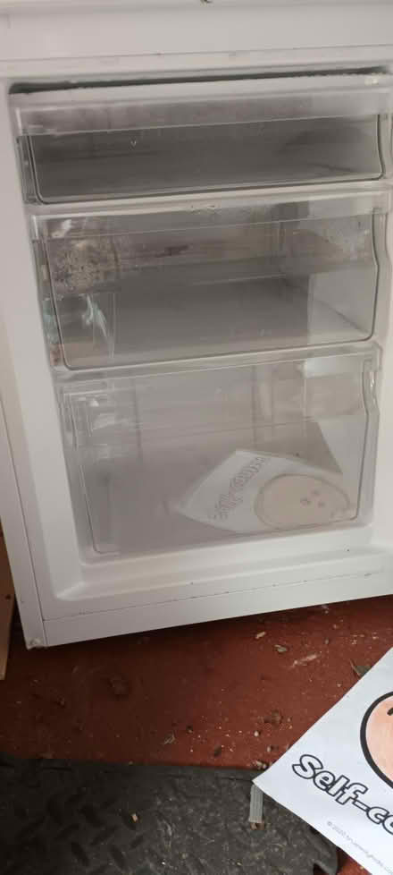 Photo of free White fridge/freezer (Halton LS15) #4