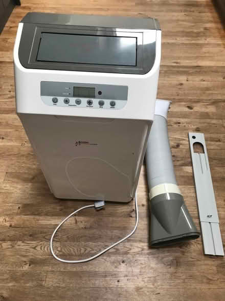 Photo of free CHIGO air conditioning centre (Beckenham BR3) #4