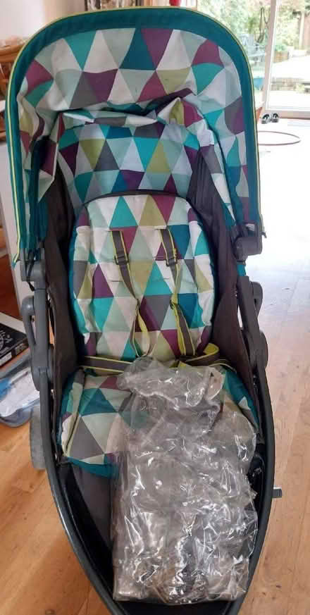 Photo of free Buggy (Hoole CH2) #1