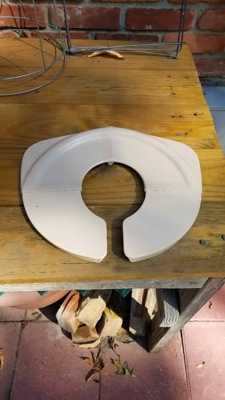 Photo of free Folding training seat (Farmington @ 11 Mile) #1