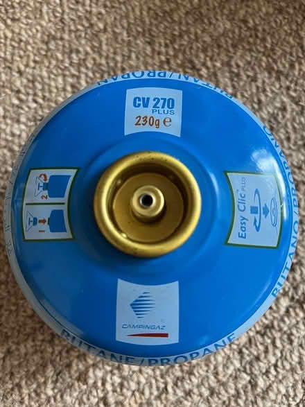 Photo of free 3 x full gas canisters (Sheffield, S7) #2