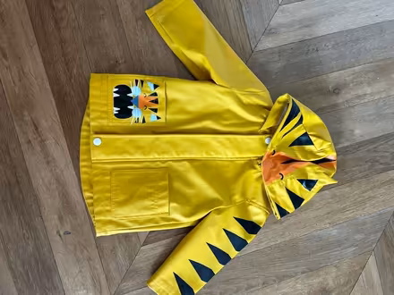 Photo of free Girl 18/24m clothing (Ponders End EN3) #2