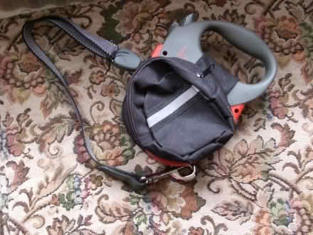 Photo of free Extendable Flexi Dog Lead with Detachable Carrier Bags (Freshbrook SN5) #1