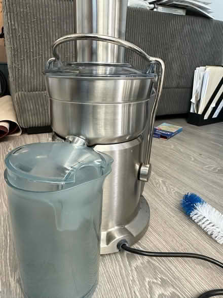 Photo of free Breville juicer (Dundas and Jarvis) #2