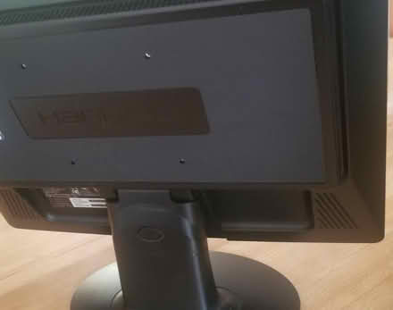 Photo of free Monitor 19" (East Grinstead town center) #3