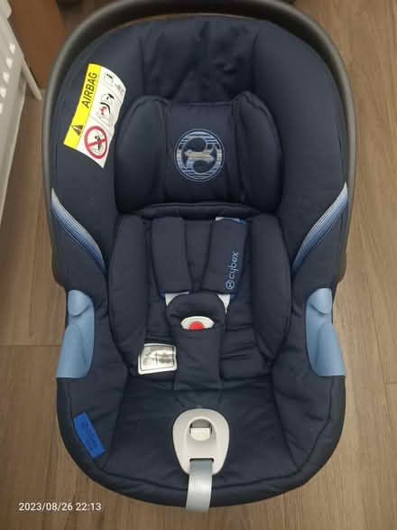 Photo of free Car seat good condition (CR0) #1