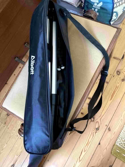 Photo of free Tripod (Lye Valley OX3) #1