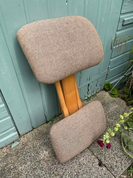 Photo of free NO RE-SALE VALUE sit kneel chair (East Barnet, EN4) #4