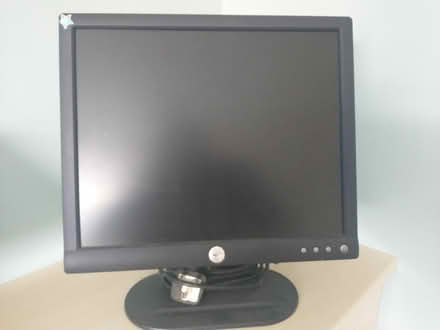 Photo of free Computer monitor 15" Dell (Kirkley NR33) #1