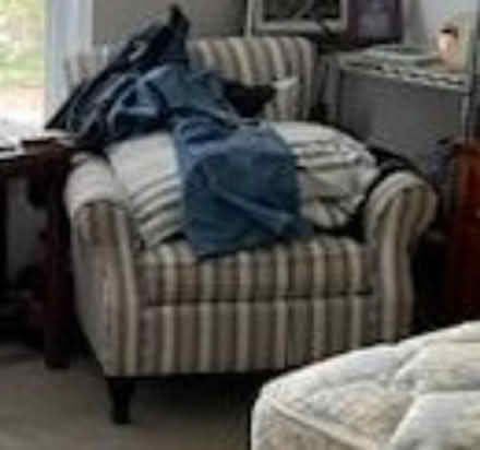 Photo of free Chair (Flemington) #1