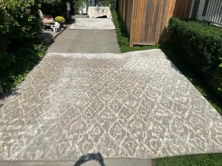 Photo of free Beautiful area rug (Port Credit) #1