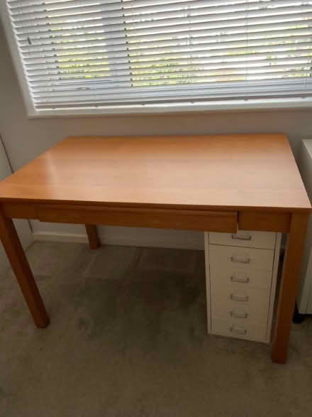Photo of free Large office desk (Reddish SK4) #1