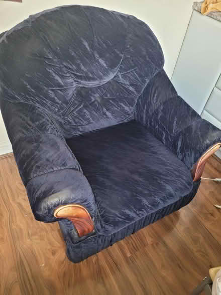 Photo of free Very comfortable sofa with chair, (Temple Cowley OX4) #1