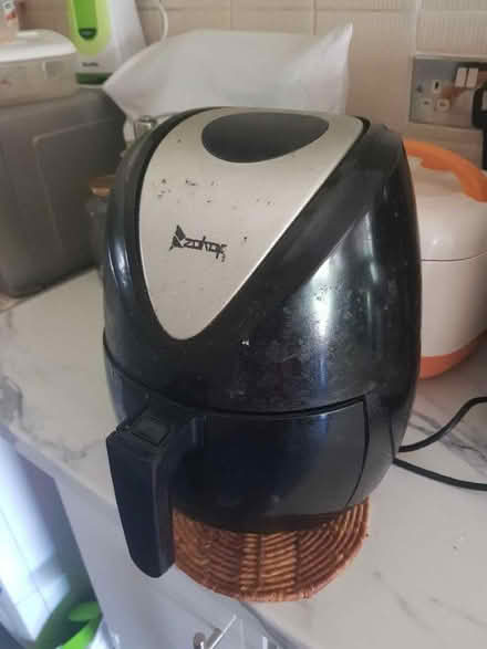 Photo of free Zokopp air fryer 2l? (Downham BR1) #1