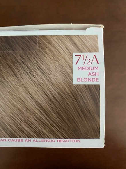 Photo of free New - L’Oreal Color 7 1/2 A (Kensington / Aspen Hill) #2