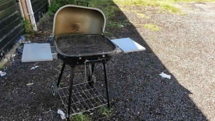 Photo of free BBQ (Linslade LU7) #3