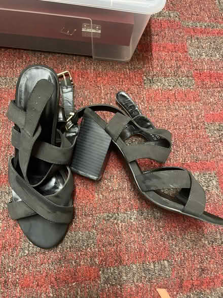 Photo of free Shoes (E17) #1