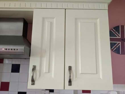 Photo of free fitted kitchen (Buttershaw BD6) #3