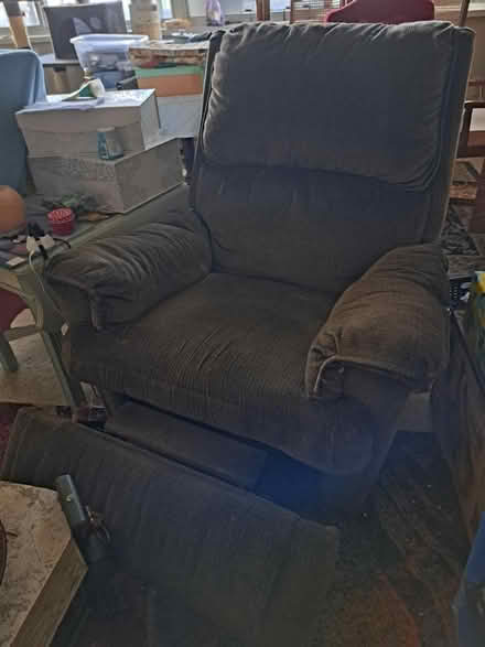 Photo of free Large recliner chair (South east Burlington) #1