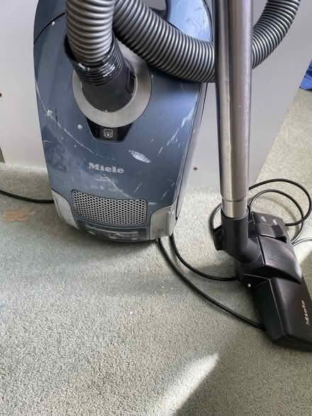 Photo of free Miele vacuum cleaner (Broomhall S10) #2