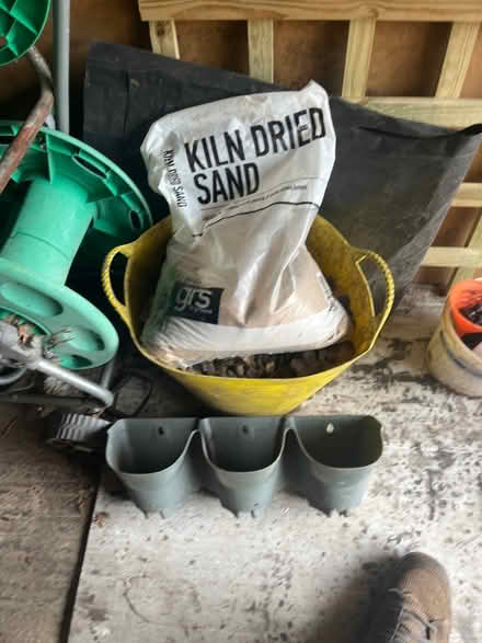 Photo of free Kiln dried Sand polythene , planter (Kennington SE11) #1