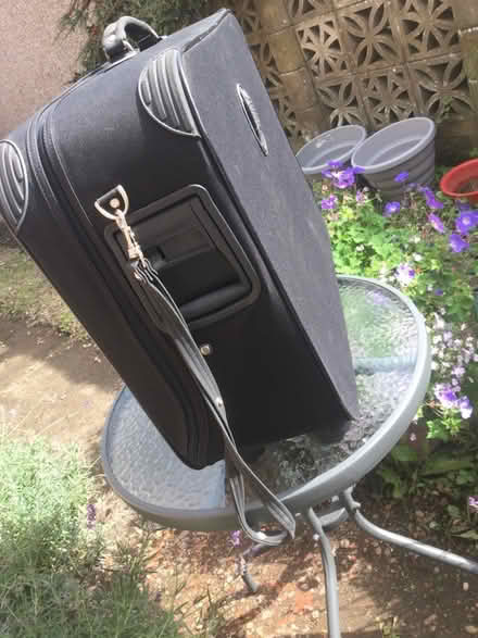 Photo of free Samsonite medium suitcase (Torrance G64) #3