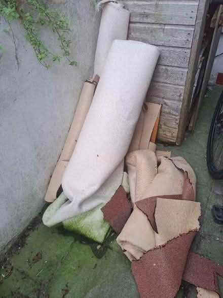 Photo of free Old carpet (Seaside BN22) #1