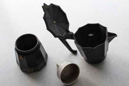 Photo of free Stove Top Coffee Maker (Silverknowes EH4) #2