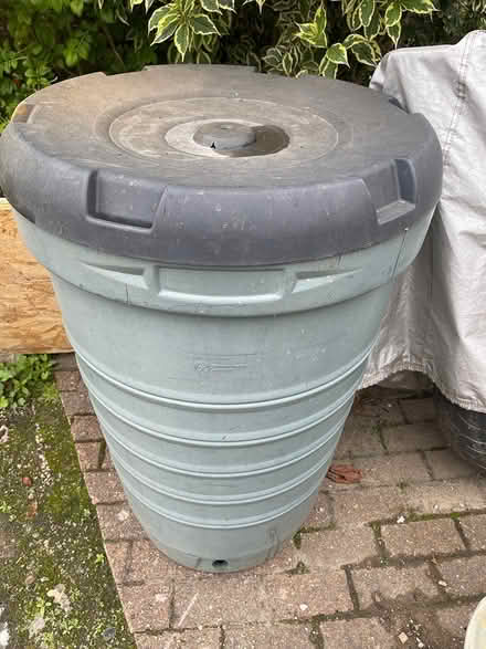 Photo of free Water butt (Isleworth TW7) #2