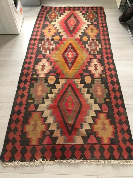 Photo of free Vintage large wool rug (EC1 Farringdon) #2