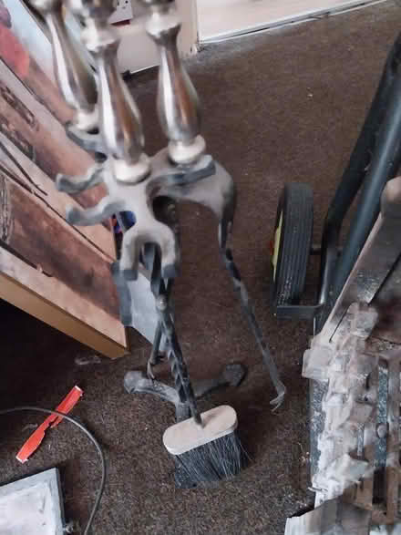 Photo of free Cast Iron Fire Grate (CT6) #1