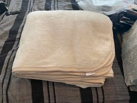 Photo of free Large fluffy blanket (Hastings TN34) #2