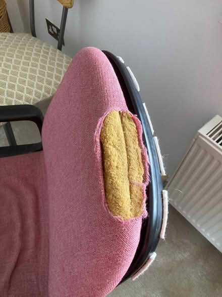 Photo of free Office chair (Staines. TW18) #2