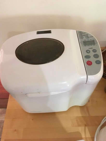 Photo of free Working Russell Hobbs Breadmaker in Bridge of Allan (Bridge of Allan FK9) #2