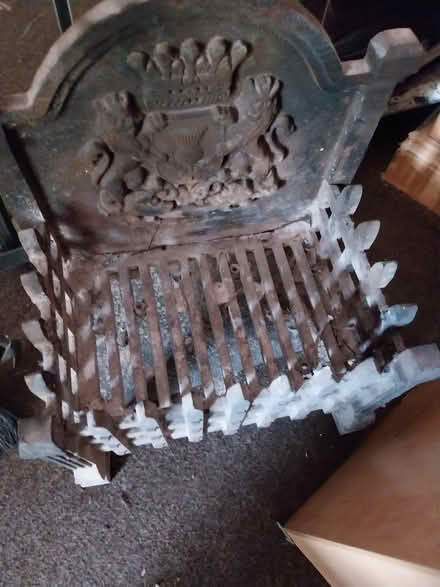 Photo of free Cast Iron Fire Grate (CT6) #2